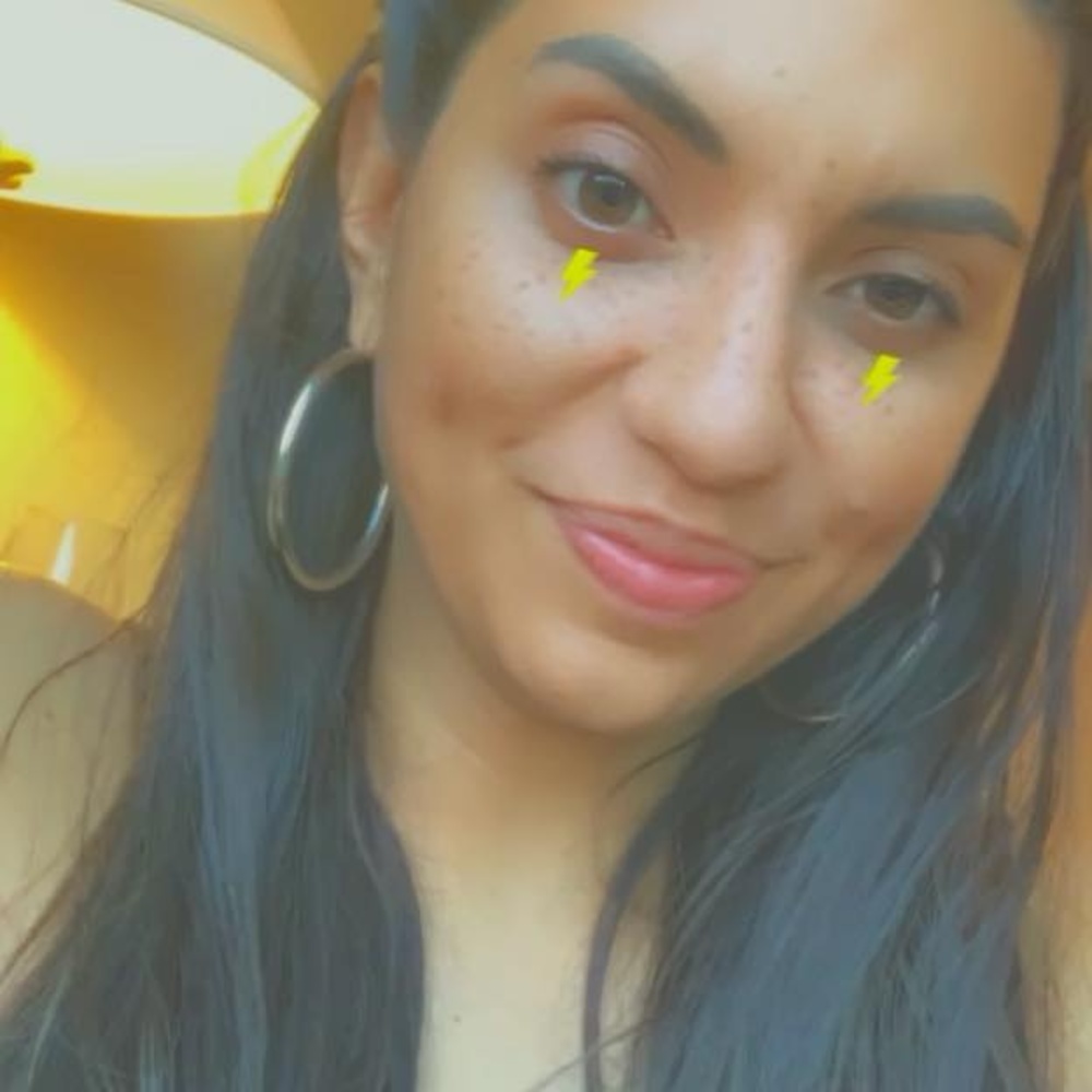 Meet your Posher, Ana